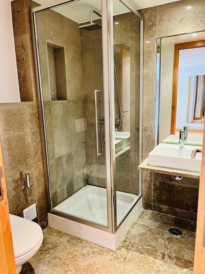 Lucky Star Marina Apartment, With Pool ラゴス エクステリア 写真