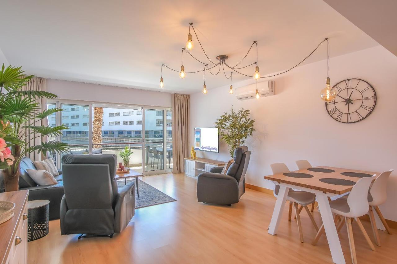Lucky Star Marina Apartment, With Pool ラゴス エクステリア 写真