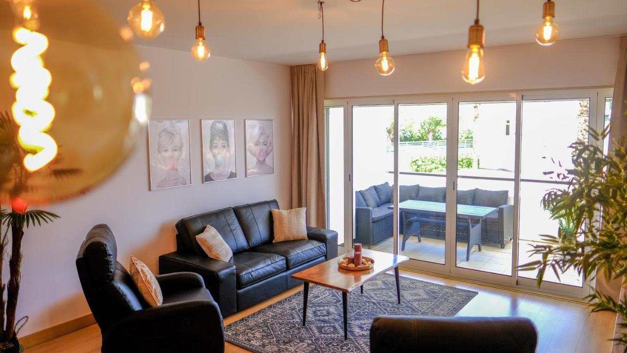 Lucky Star Marina Apartment, With Pool ラゴス エクステリア 写真
