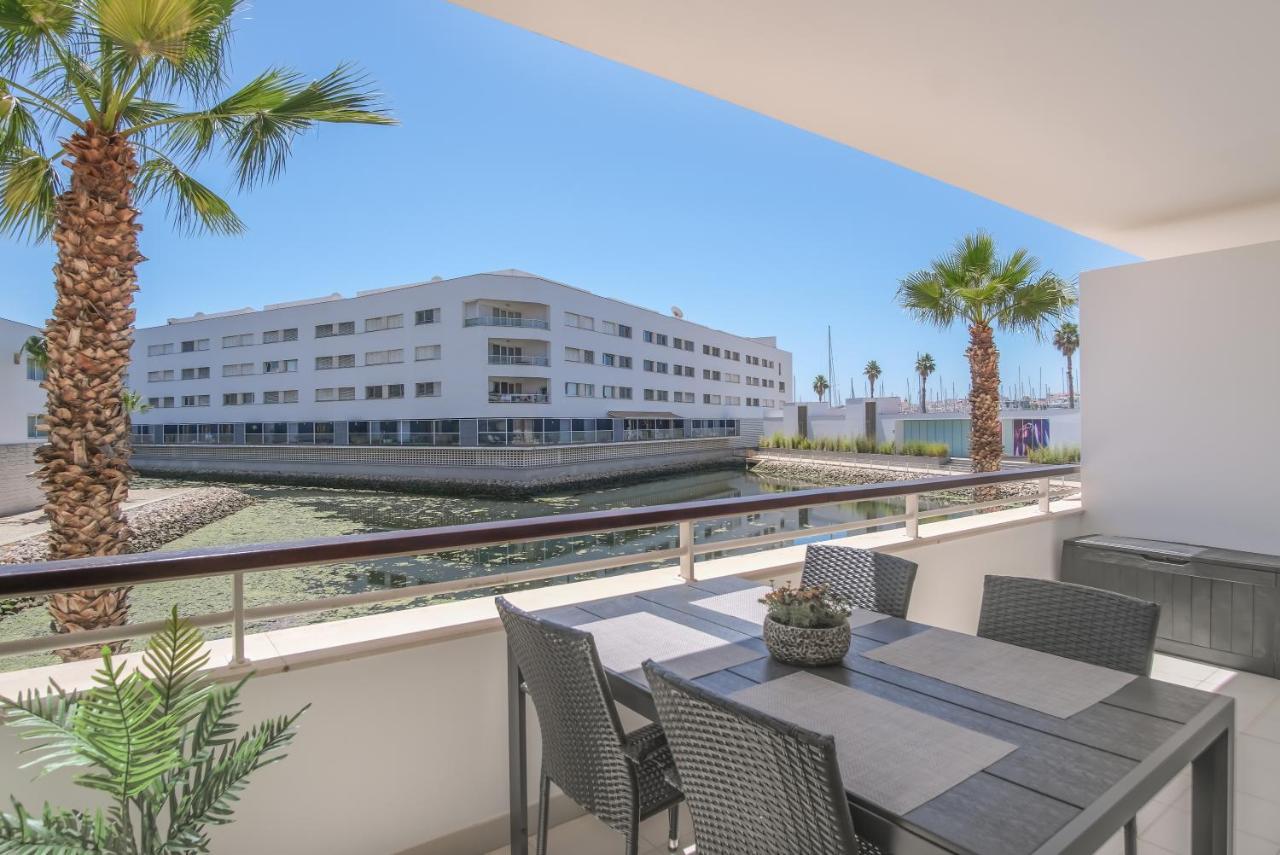 Lucky Star Marina Apartment, With Pool ラゴス エクステリア 写真