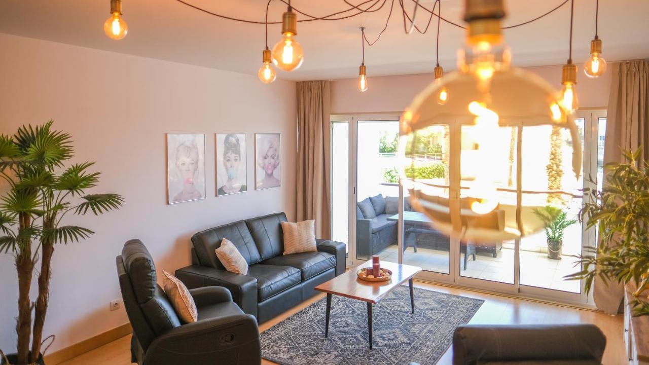 Lucky Star Marina Apartment, With Pool ラゴス エクステリア 写真