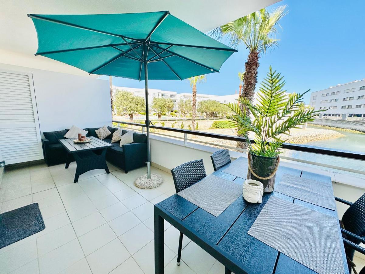 Lucky Star Marina Apartment, With Pool ラゴス エクステリア 写真